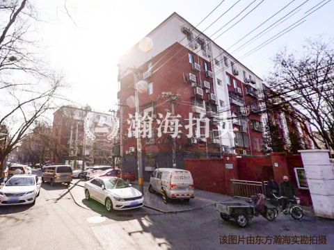 三义庙北8号楼2单元402室
