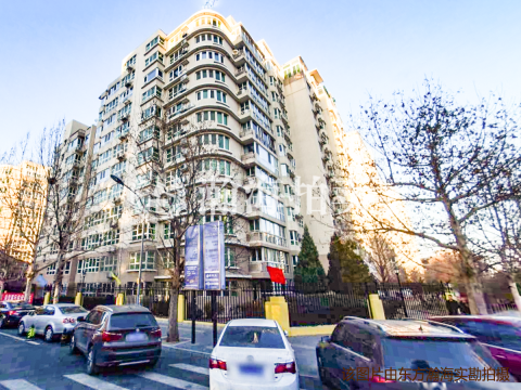 嘉铭园1号楼1单元302室