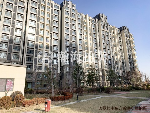 领秀慧谷D2区1号楼4单元1003室