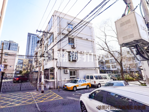 和平街十三区38号楼602室