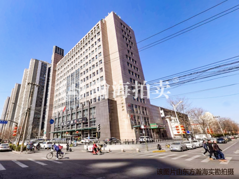 里外里公寓203室