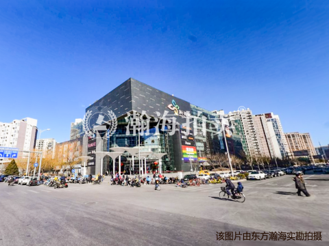 昆泰嘉诚中心1单元303室