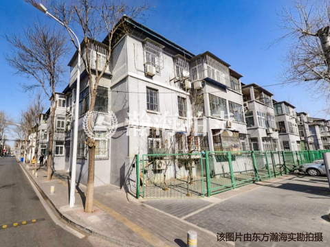 燕翔西里15号楼3单元3301-3室