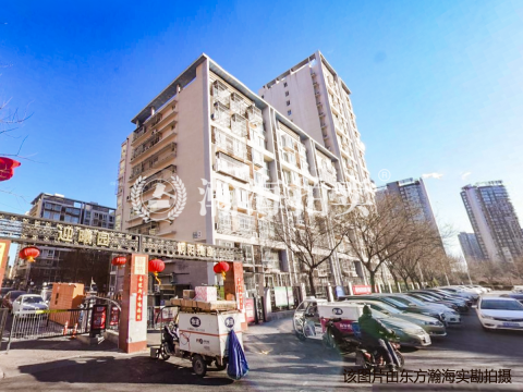 朝阳捷座1号楼301室（地下室）