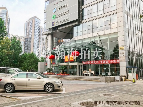 卷石天地大厦1号楼12-18层（带36车位）