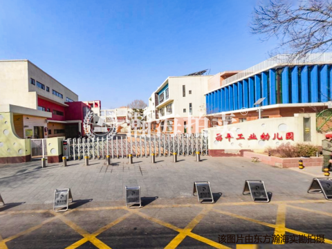 天泽苑小区16号楼2单元601室