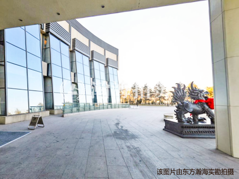 育镇街32号院1号楼101室、201室、301室