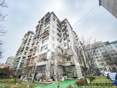 竹杆胡同13号楼1单元604室