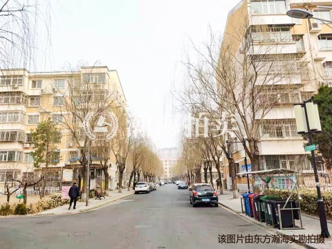 裕龙六区30号楼1单元301室