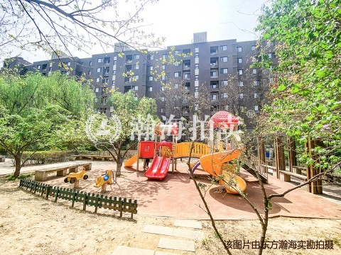 万科中粮假日风景C区1号楼415室（LOFT）