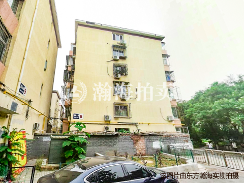 剧场东街2号楼1单元502室