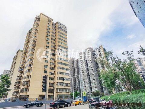 红居街10号院1号楼1704室