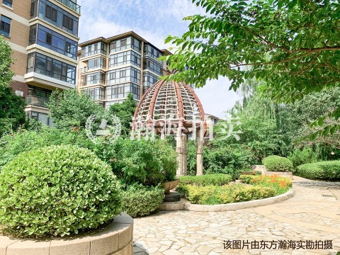 万城华府海园8号楼2单元3018室（上叠）