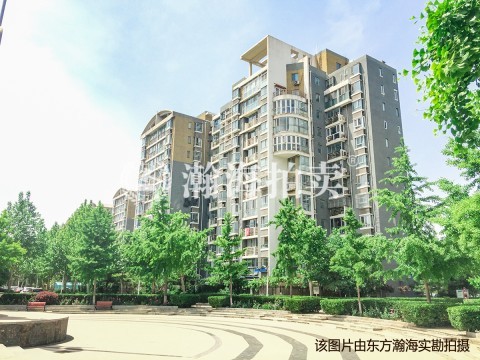 巧克力城22号楼2单元104室