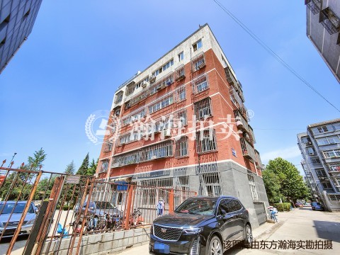 蚕种场小区36号楼1单元401室