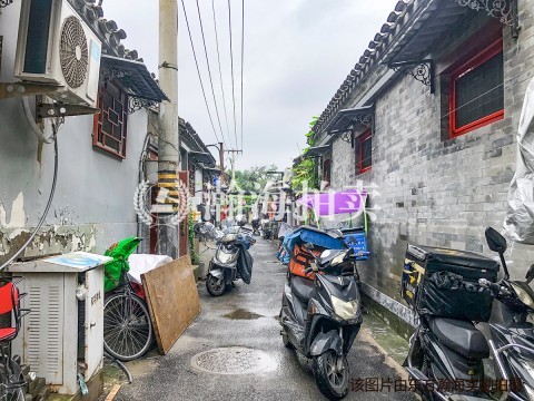 炮局二条14号1幢1层（平房）