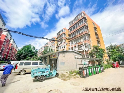 长虹小区7号楼5单元601室