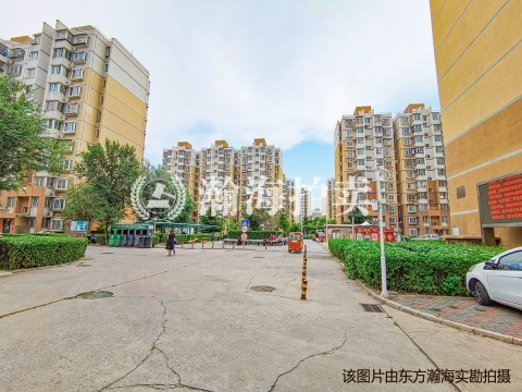 定海园三里8号楼2单元801室