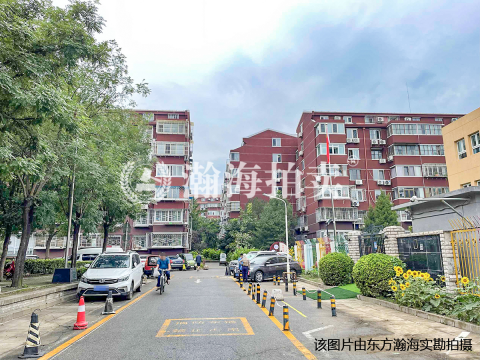 玉海园五里6号楼4单元601室（复式）