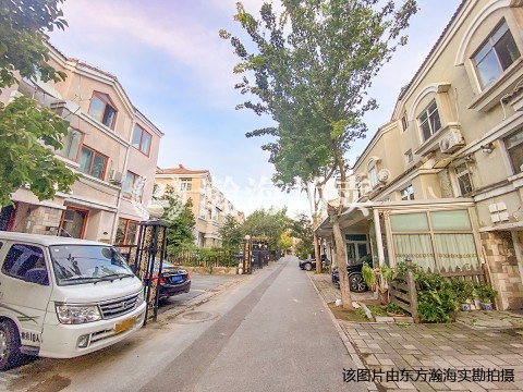 未来假日花园30号楼7号（联排别墅）