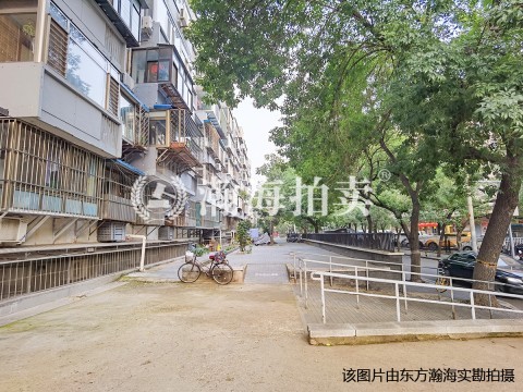 夕照寺中街27号楼7单元701室