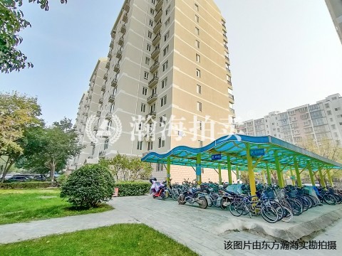 蓝星花园2号楼3单元202室