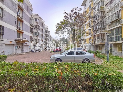 建材城东一里21号楼2单元402室