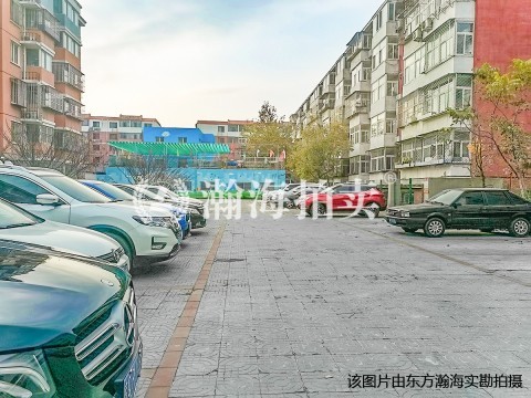 福胜家园2号楼1单元402室