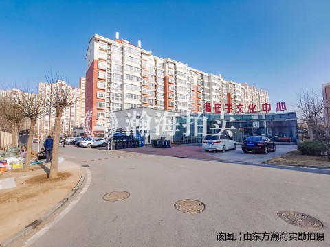 杨庄子小区1号楼2单元402室