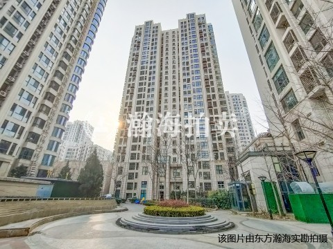 天鹅湾北区6号楼2单元106室