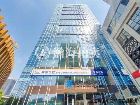 万科大都会602室