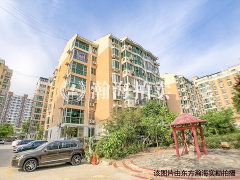 兴华园11号楼1单元102室