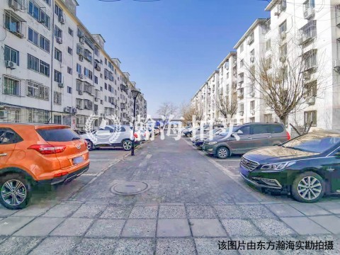 林海园3号楼10单元302室