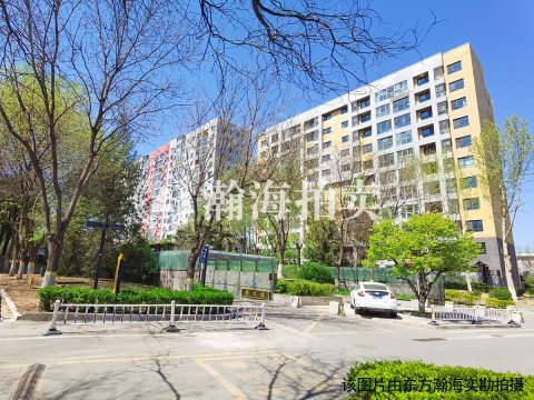 万科四季花城15号楼4单元202室