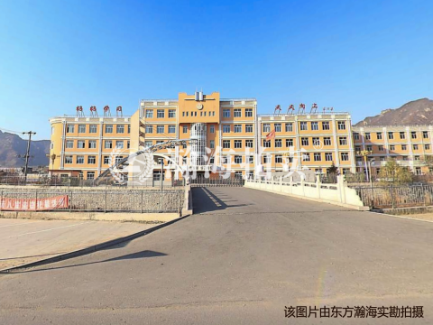 顶秀美泉小镇A区17号楼1单元501室