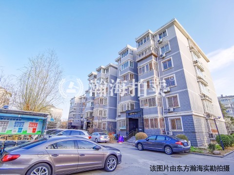 泽丰苑一期3号楼4单元302室