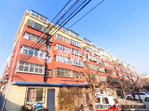 新开街小区甲8号楼1单元3-6室