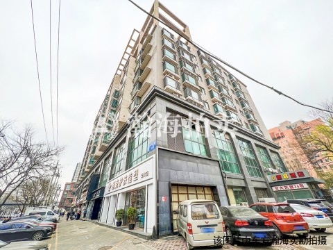 品阁公寓102室（复式底商）