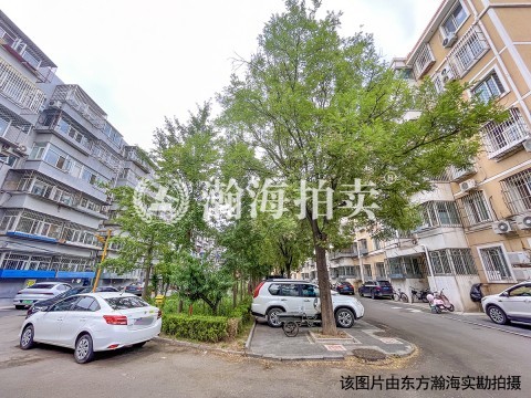 胜利小区1号楼204室