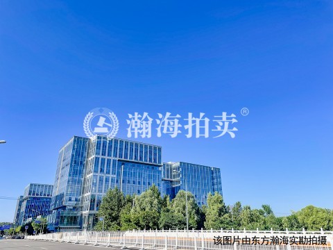 绿地中央广场3号楼806室