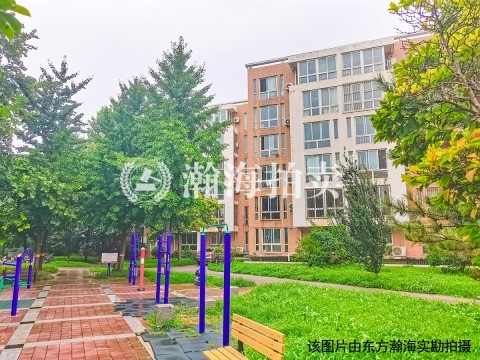 骊龙园6号楼2单元502室