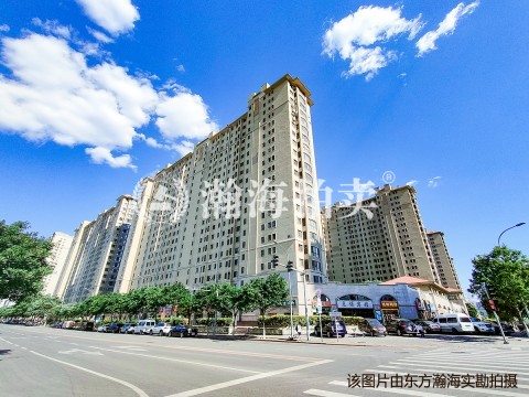 保利百合花园5号楼1单元302室