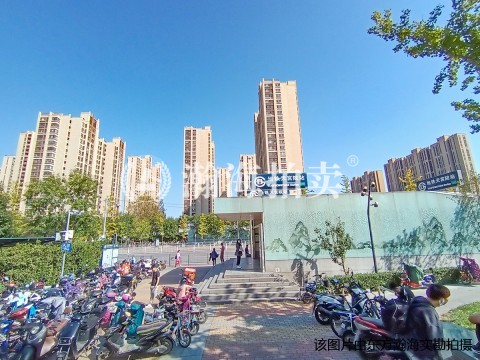保利春天里12号楼2单元1303室
