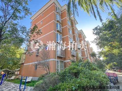 馨港庄园三区17号楼2单元502室