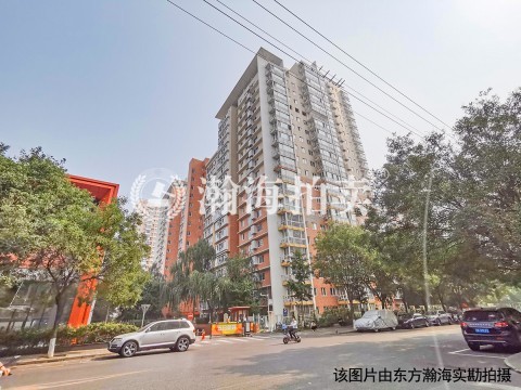 中海馥园1号楼2单元702室