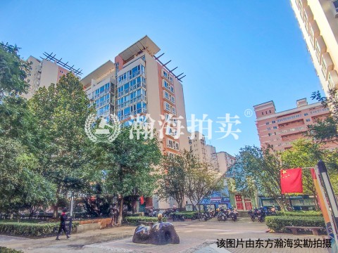 中海馥园4号楼1单元2C室