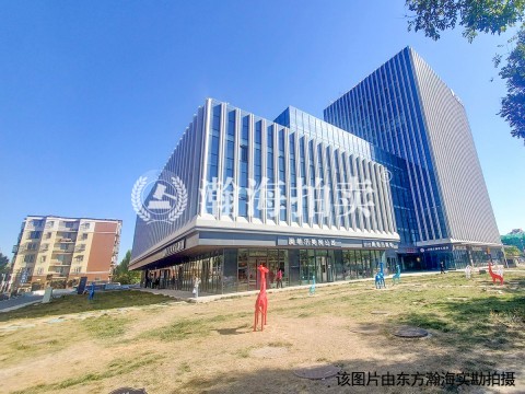 龙锦苑东二区16号楼2单元101室
