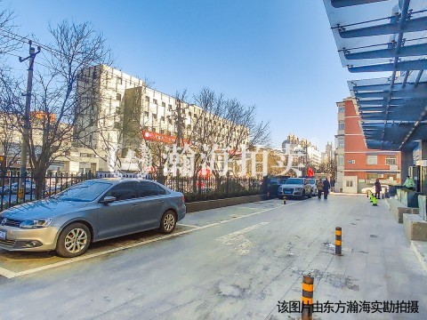 世纪兴源大厦地下车位（共7个车位分拍）