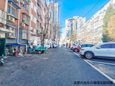 芍药居14号院1号楼8单元301室