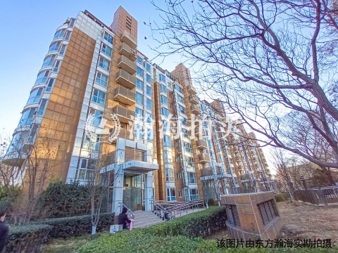 汤泉逸墅3069号（1车位）